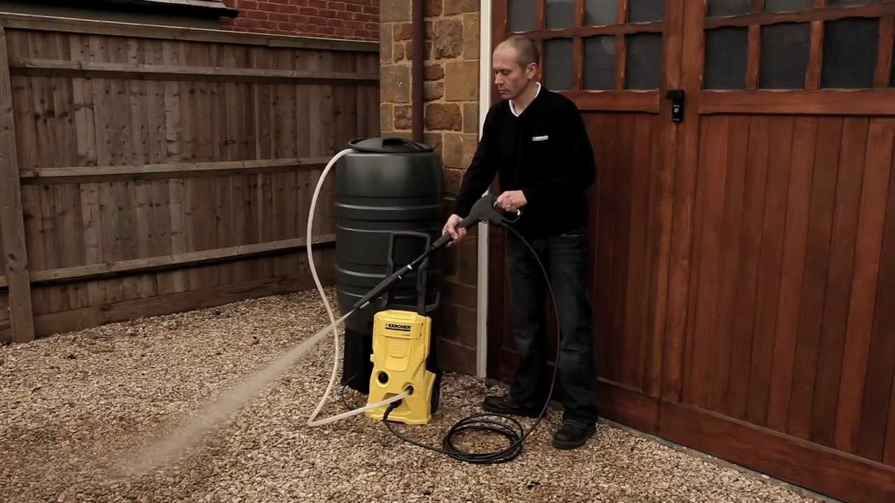 limpieza del suelo con una hidrolimpiadora 